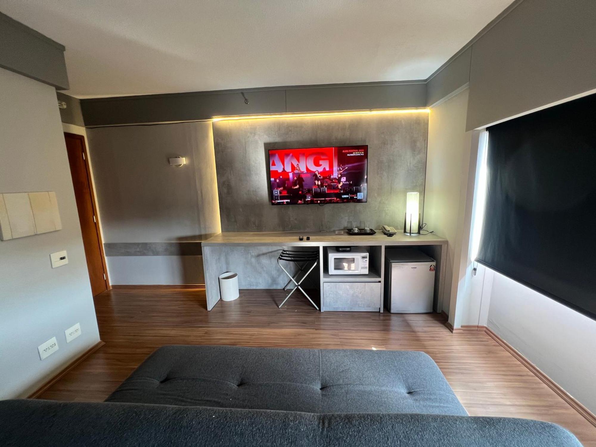 Hotel Ibirapuera Live & Logde Uh1014 — Photos 1